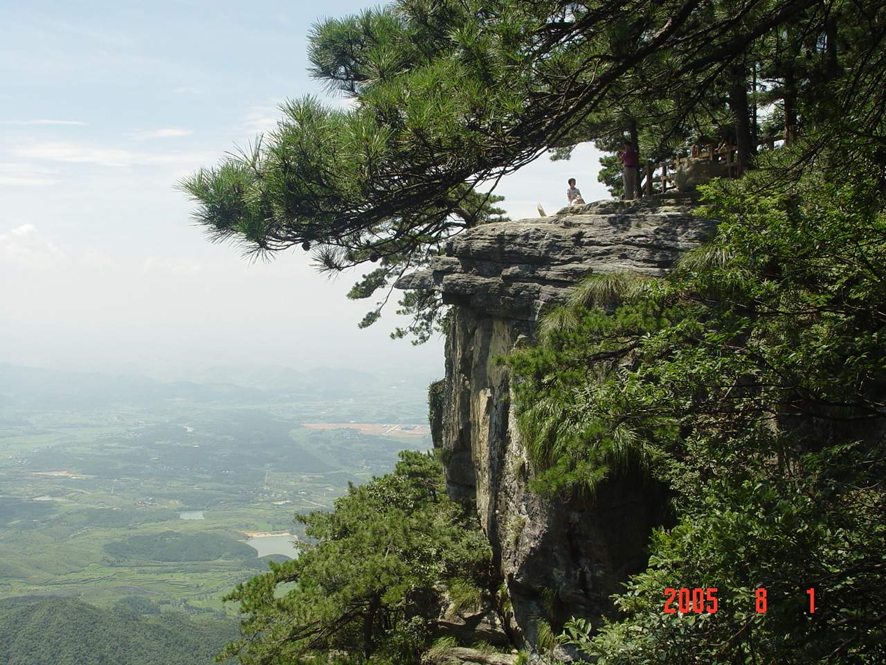 旅游景点 游记 > [游记]九江庐山南昌自助游详细   (待续)    (孤独松