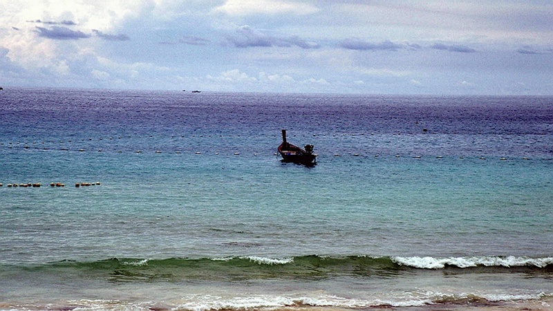 浪卷云舒,且听风吟