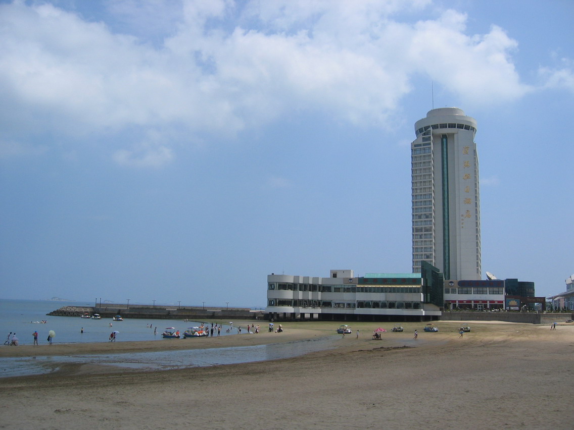 (第一浴场和滨海假日); 济南——威海——烟台,正在进行时之3