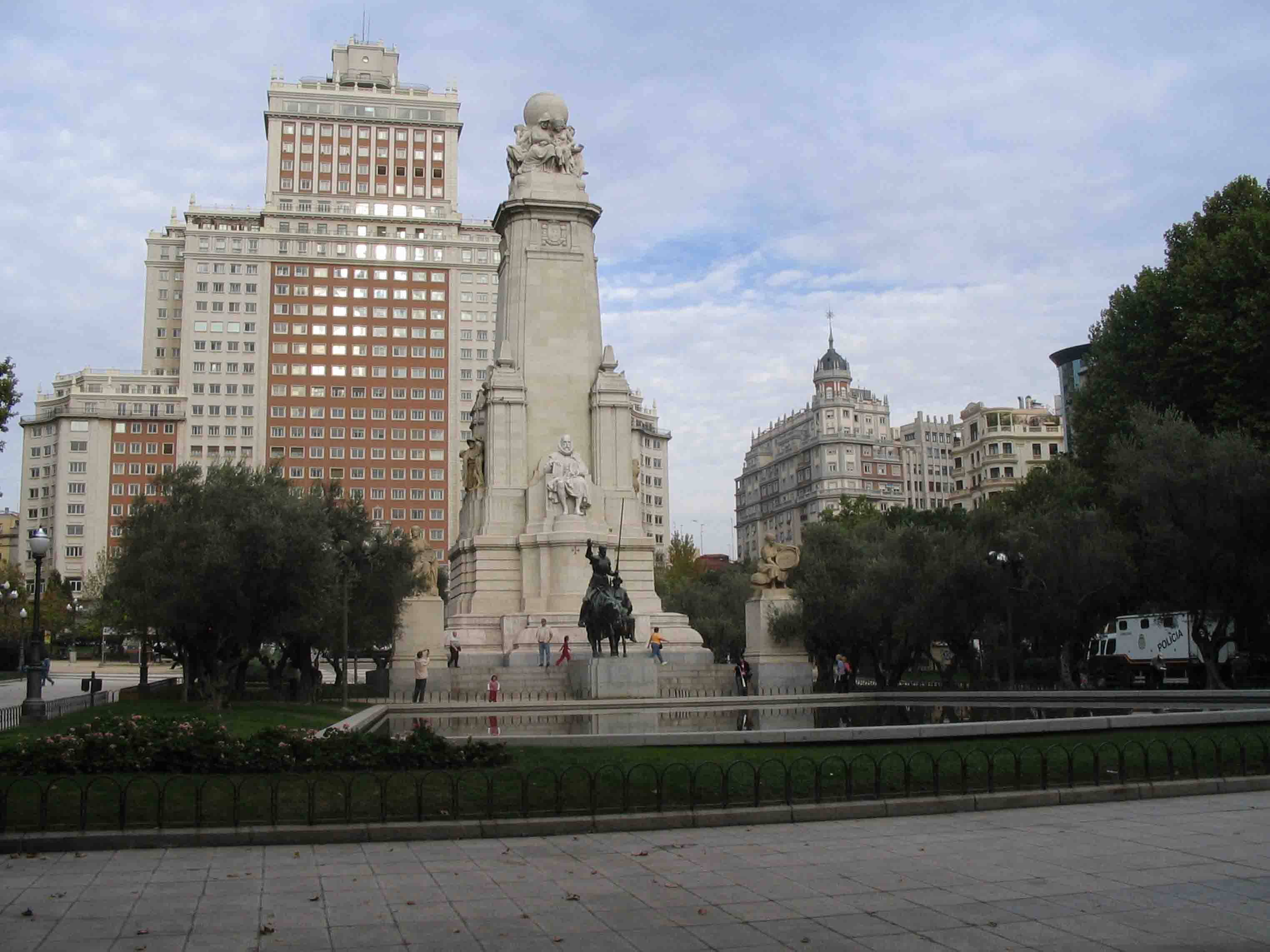 浏览马德里雕像和建筑_魔蝎座_一起游博客_一