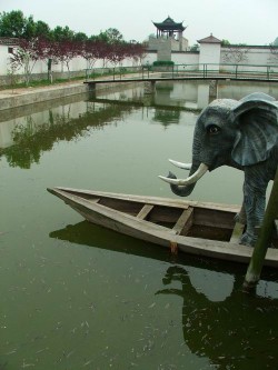 仪征旅游新引路:仪博馆   登月湖