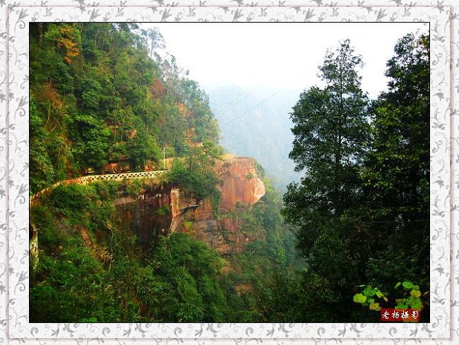 【玉兰逍遥】远看佛经晒悬崖——玉兰山风景区(上)