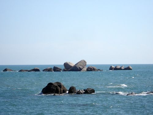 (天涯海角日月石)