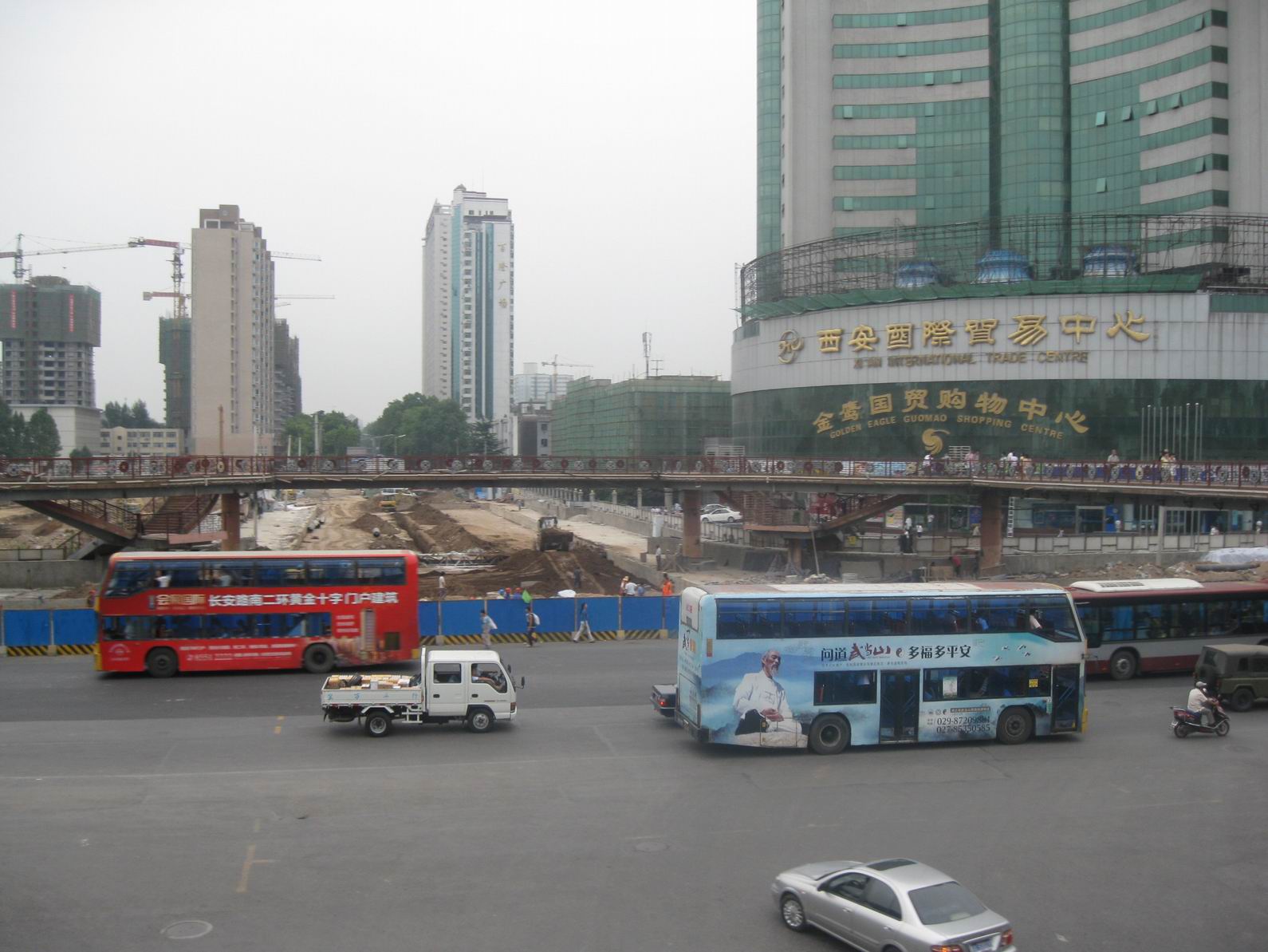 西安街景; 杭州出发河南嵩山,; 自助游超 西安