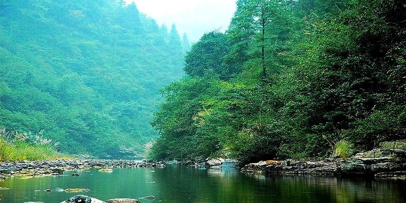 烟雨九渡溪 美景张家界