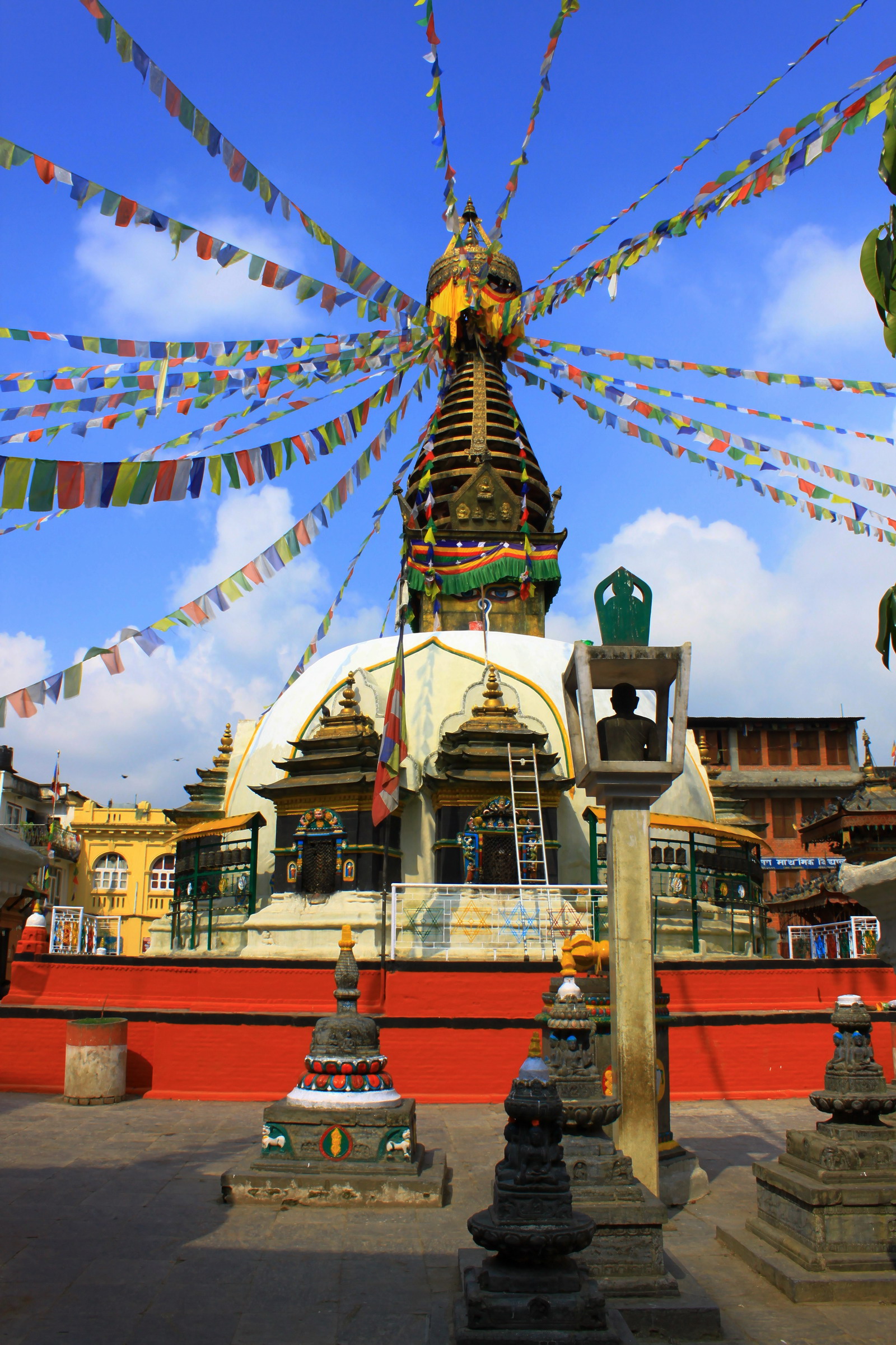 尼泊尔特色文化吸引着许多人，这些关于尼泊尔的注意事项一定收藏_中国